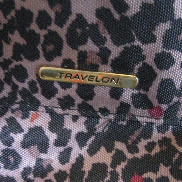 NEW TRAVELON LEOPARD DESIGN Shoulder Purse 12x8" - Picture 6 of 6